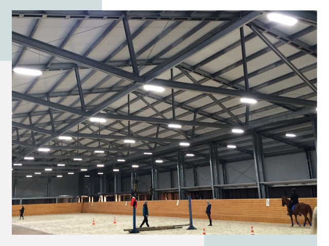 Строительство конных манежей от 609 руб в Мытищи